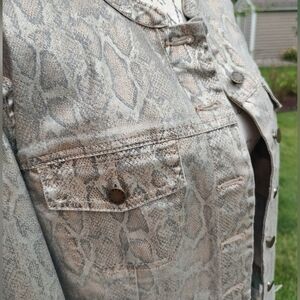 Dana Buchman Size 14 Faux Animal Print Jacket!